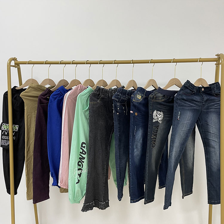 Gründe für das Chaos auf dem gebrauchten Kleidungsmarkt